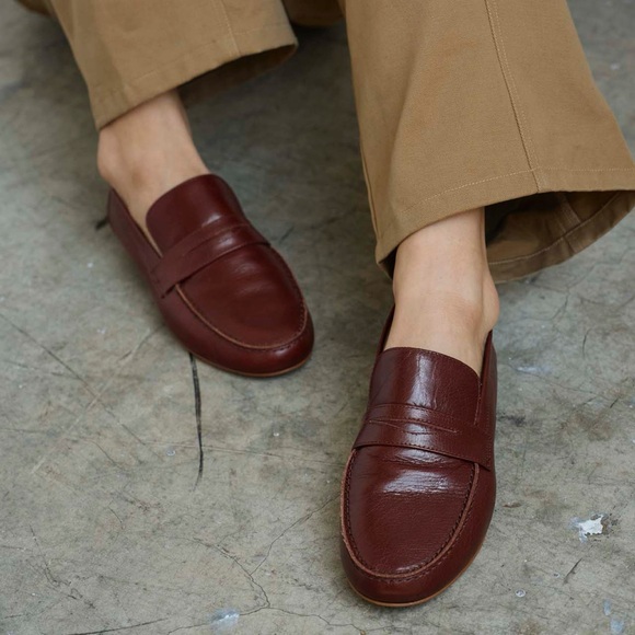 Brand New Jamie Haller Burgundy Penny Loafer (Size 35) - Picture 2 of 5